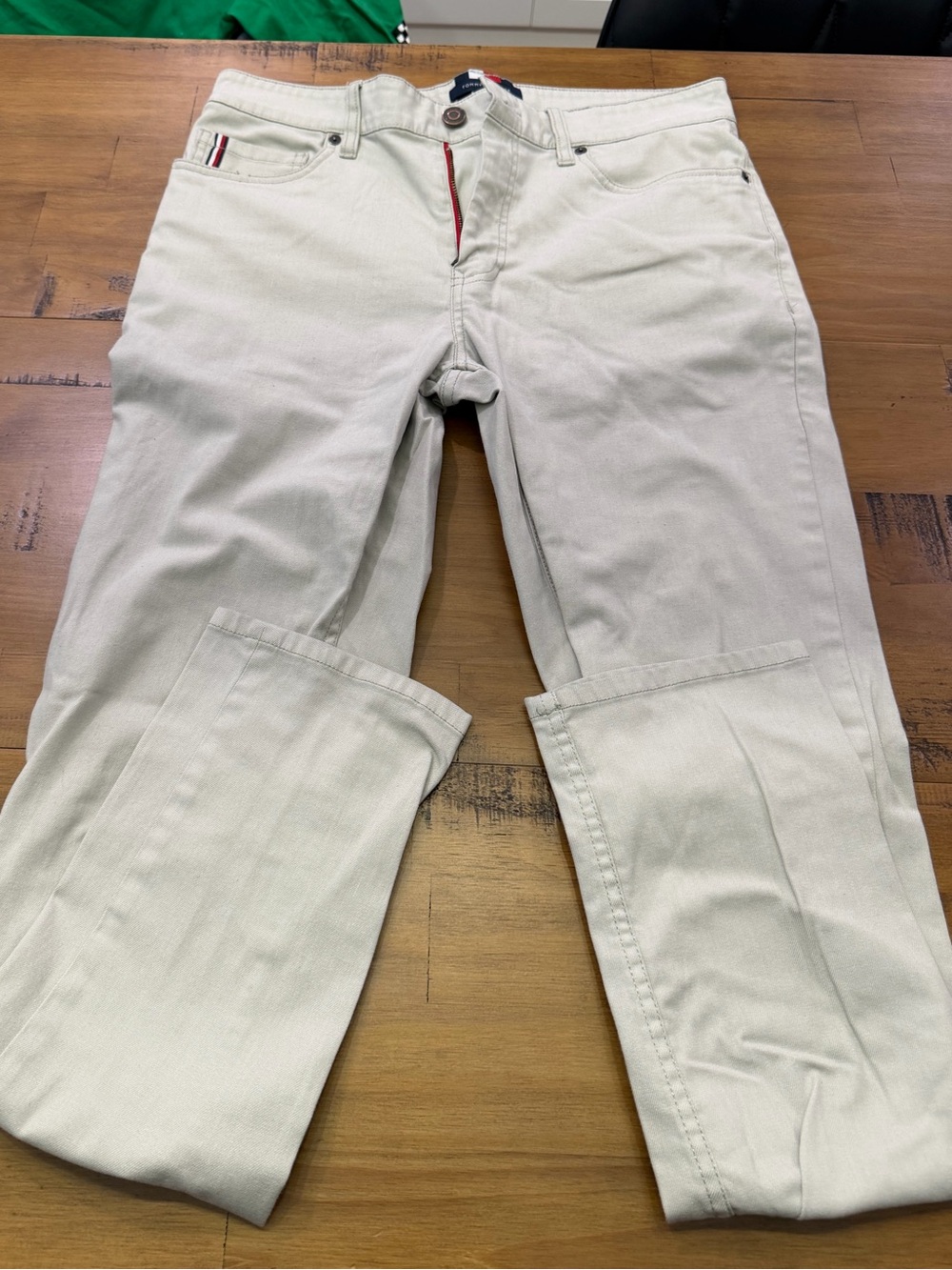Tommy Hilfiger Men's Slim Straight Cream Jeans with Red Trim